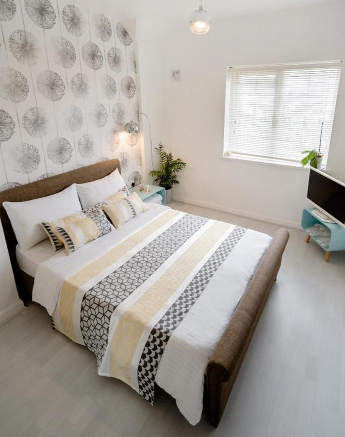 Tropical Garden Oasis Rooms Бирмингем Экстерьер фото